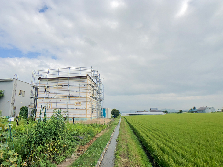 比布町の家 / 断熱・気密/ブローイング/暖かい家